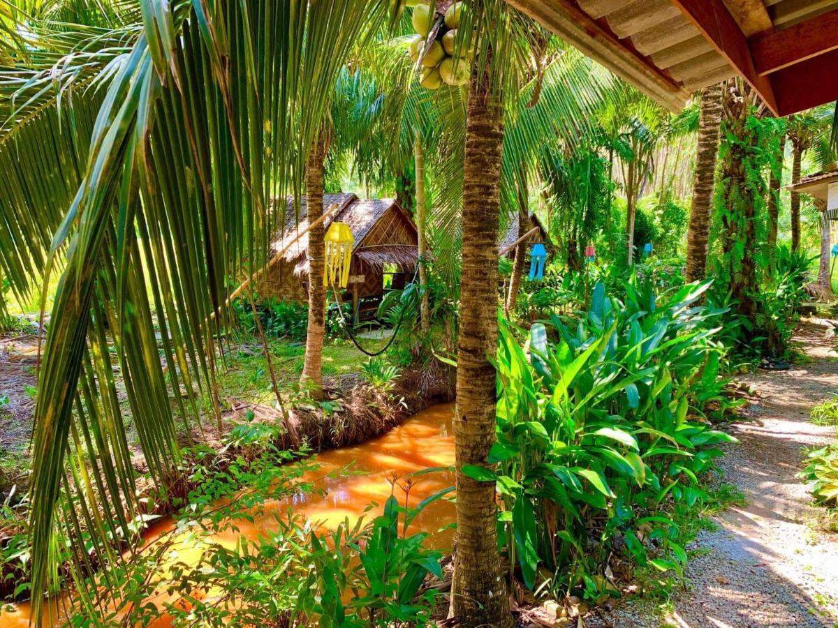 Lantacoconutgardenbungalow Apartment Koh Lanta Luaran gambar